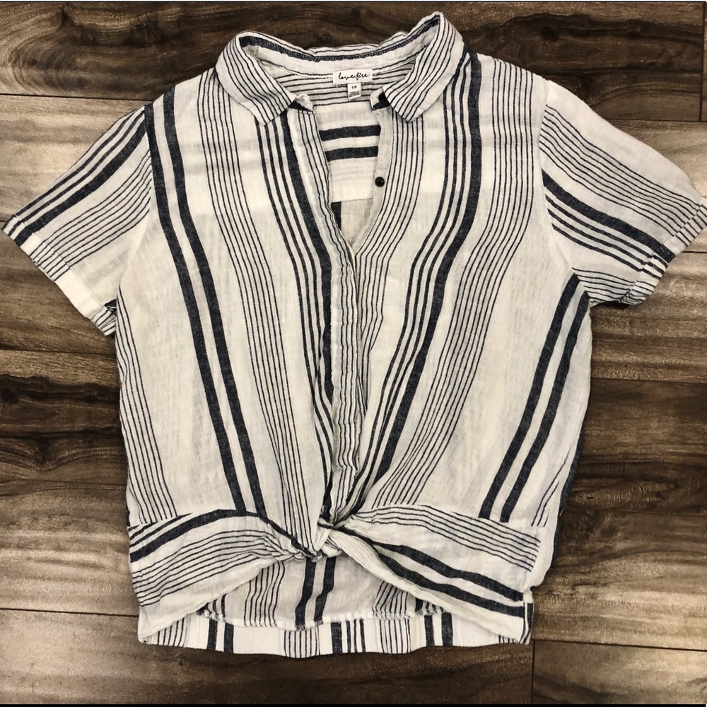 Cropped striped shirt